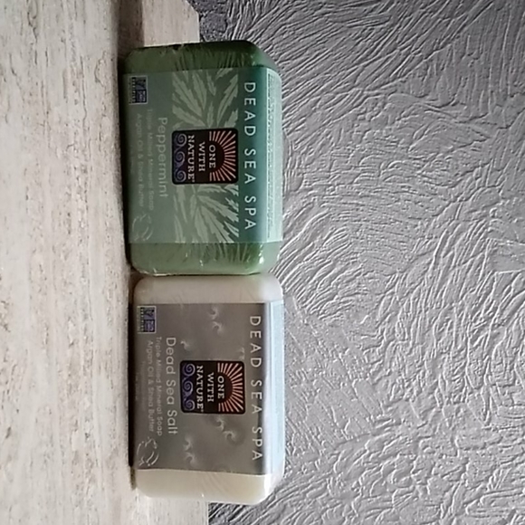 Beauty products - Picture 3 of 10